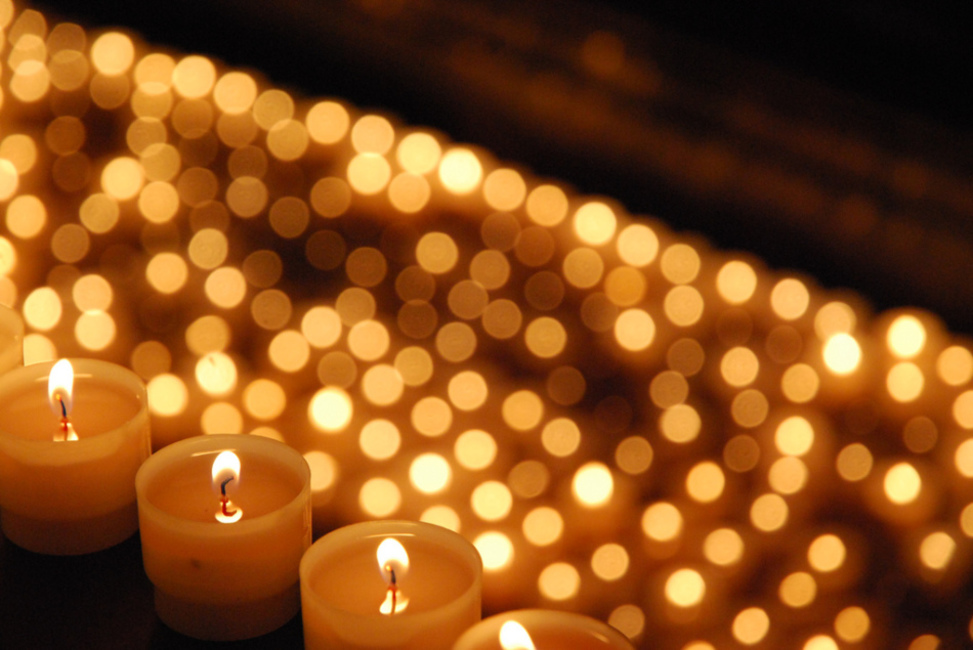 SANCTUARY peace candles