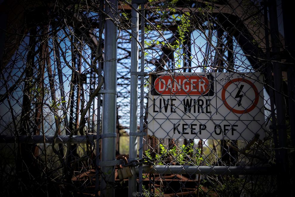 Danger Live Wire