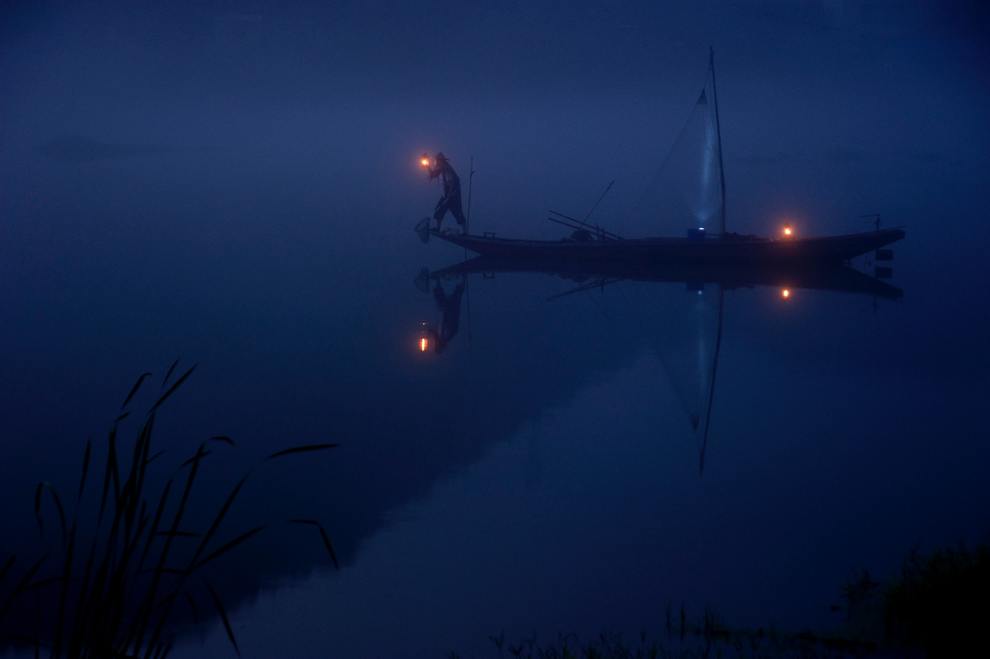 lanterns nighttime boat